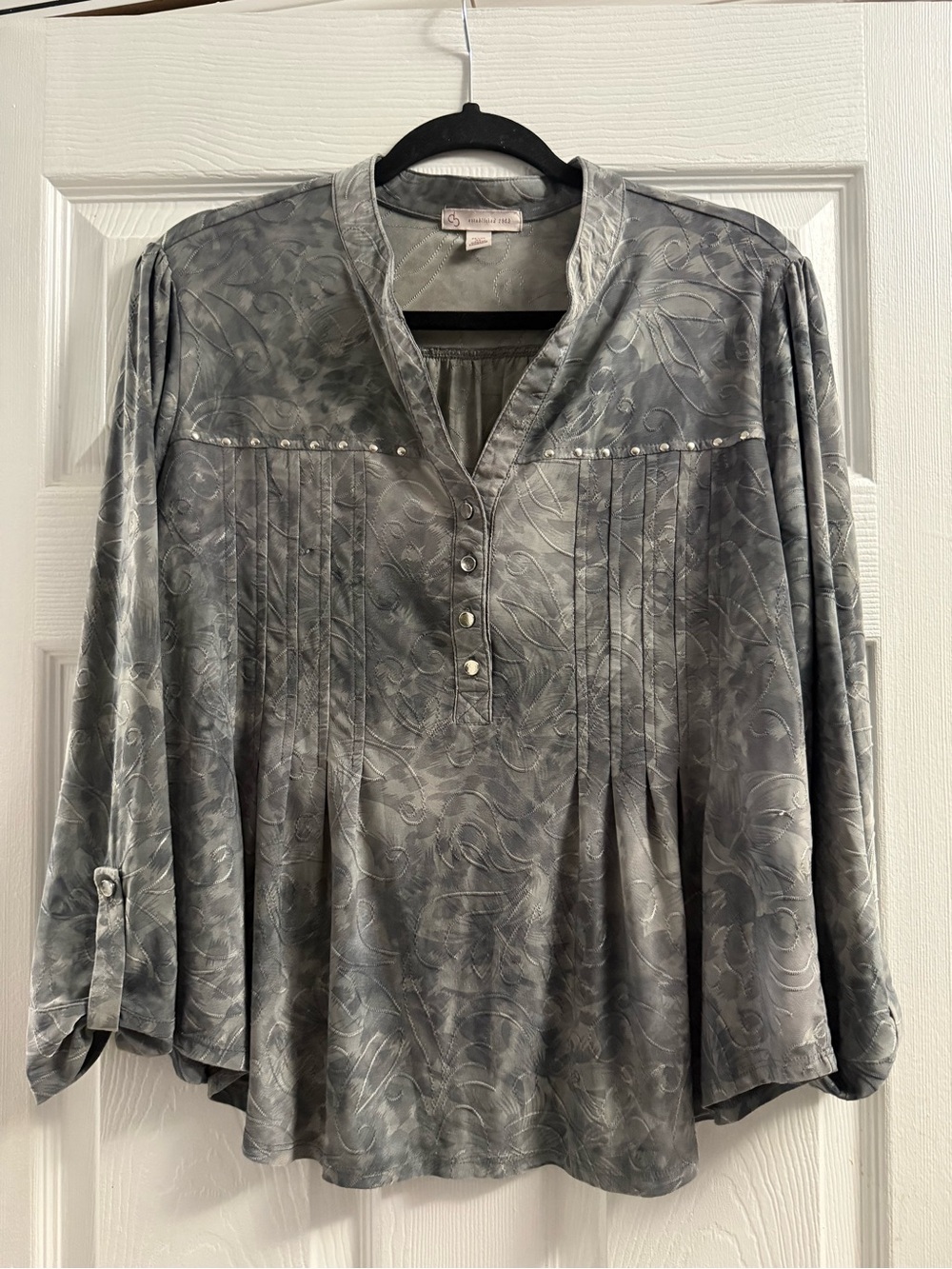 DB Established 1962 Gray Jeweled Tunic Blouse PXL
